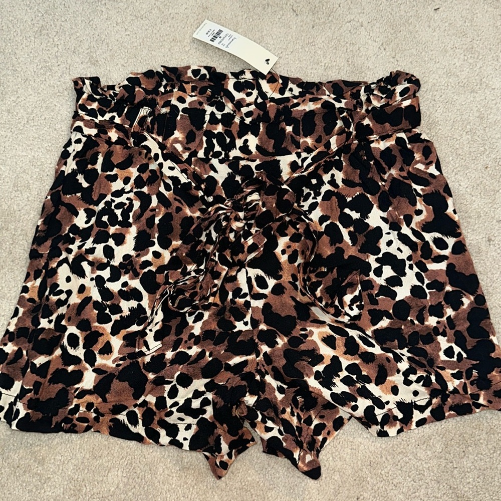 francesca's cheetah print flowy shorts
